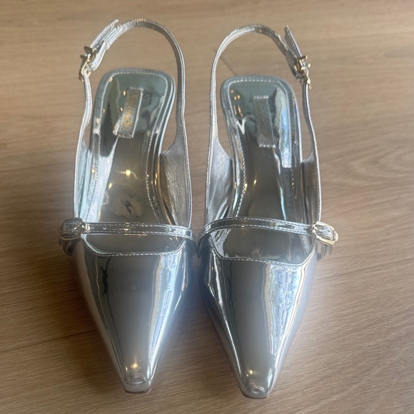 Larroude Ines Silver Specchio Slingbacks Size 7.5 - Picture 4 of 12
